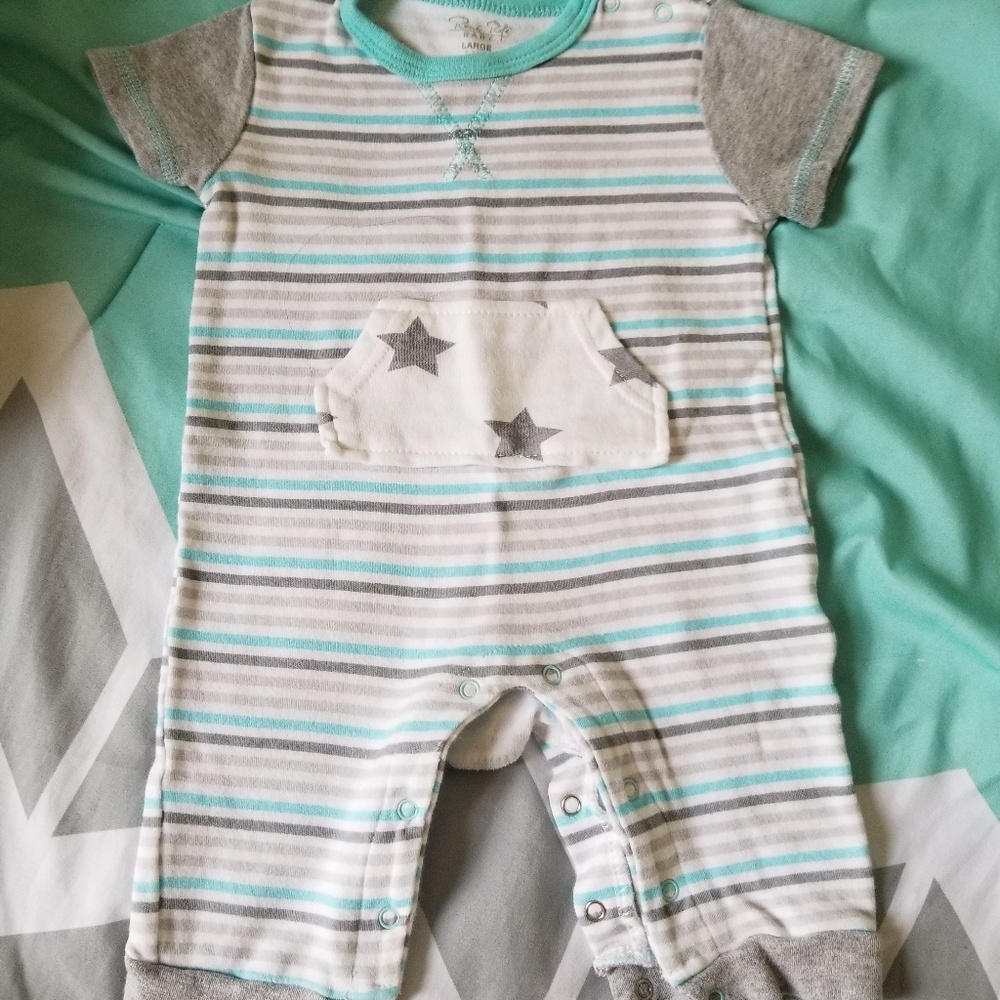 3/$15 like new bodysuit. Striped with turquoise.